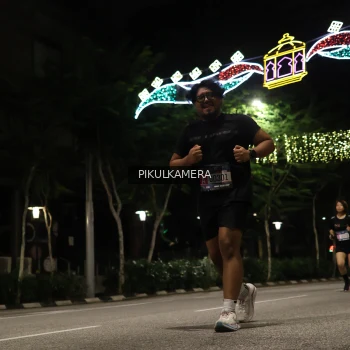 Runner Photo 3651054