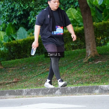 Runner Photo 3651085