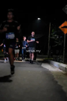 Runner Photo 3651095