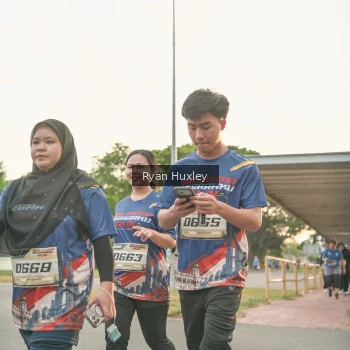 Runner Photo 3651112