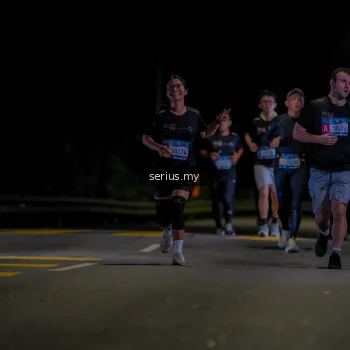 Runner Photo 3651135
