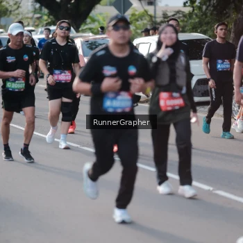 Runner Photo 3651166