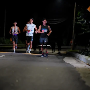 Runner Photo 3651250