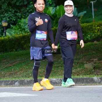 Runner Photo 3651301