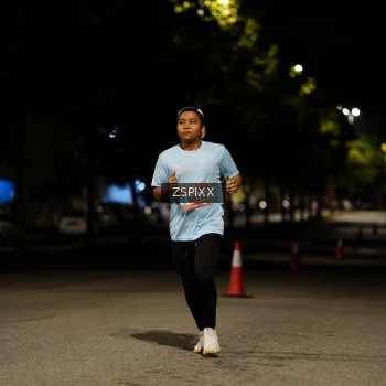 Runner Photo 3651355