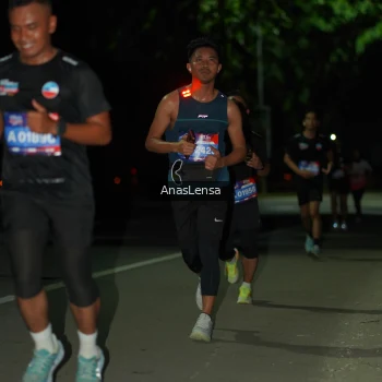 Runner Photo 3651457
