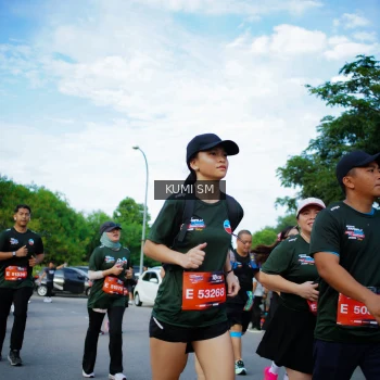 Runner Photo 3651512