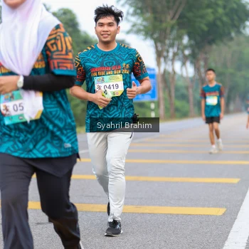 Runner Photo 3651518