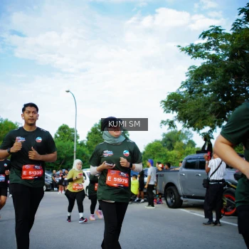 Runner Photo 3651537