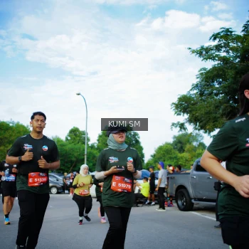 Runner Photo 3651549