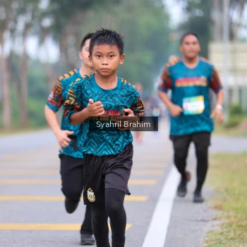 Runner Photo 3651576