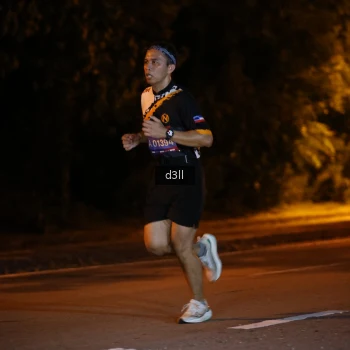 Runner Photo 3651591