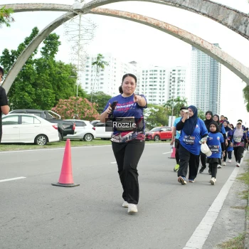 Runner Photo 3651660