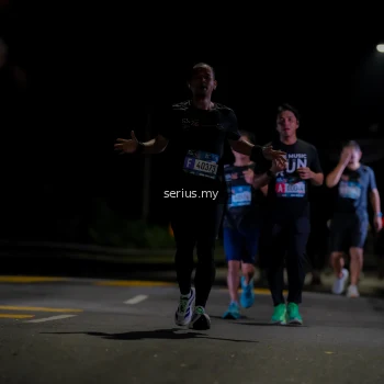 Runner Photo 3651665