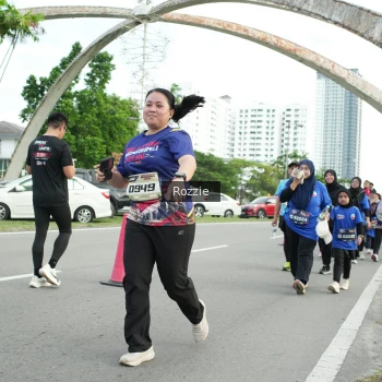 Runner Photo 3651672