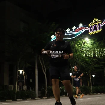 Runner Photo 3651696
