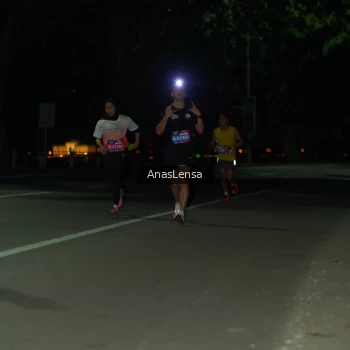 Runner Photo 3651707