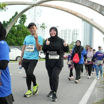 Runner Photo 3651743