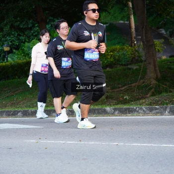 Runner Photo 3651755