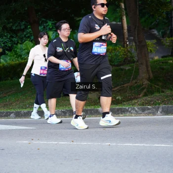 Runner Photo 3651768
