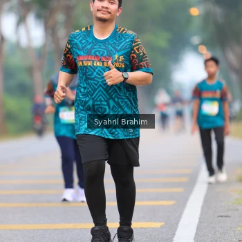 Runner Photo 3651774