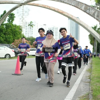 Runner Photo 3651891