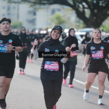 Runner Photo 3651893