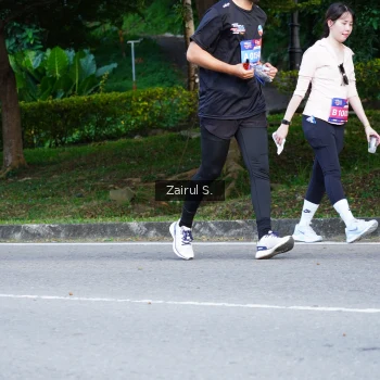 Runner Photo 3651916