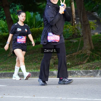 Runner Photo 3652001