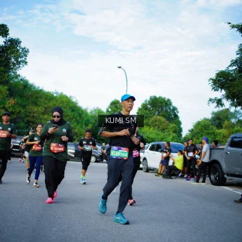Runner Photo 3652086