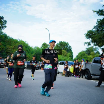 Runner Photo 3652088