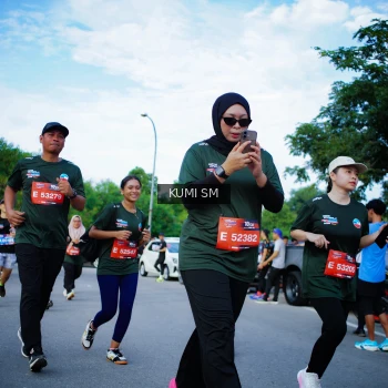 Runner Photo 3652174