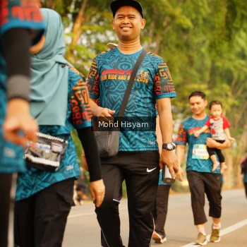 Runner Photo 3652363