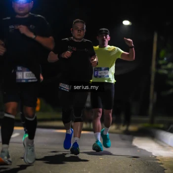 Runner Photo 3652379
