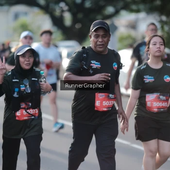 Runner Photo 3652415