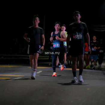 Runner Photo 3652613