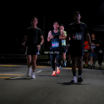Runner Photo 3652618