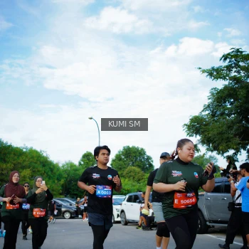 Runner Photo 3652668