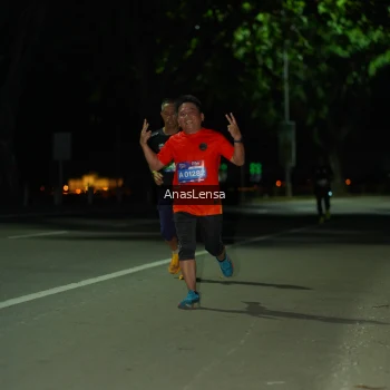 Runner Photo 3652712
