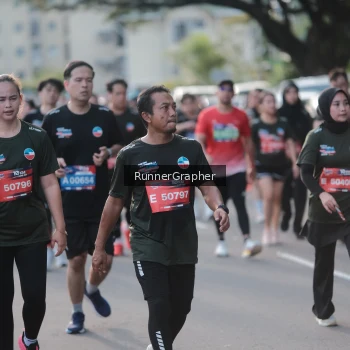 Runner Photo 3652736