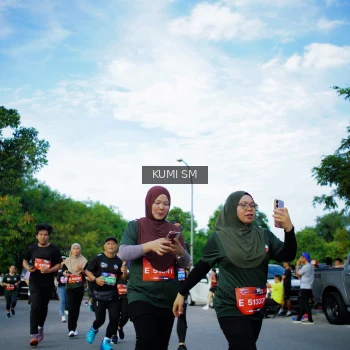 Runner Photo 3652768