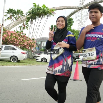 Runner Photo 3652801
