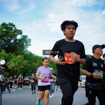 Runner Photo 3652880