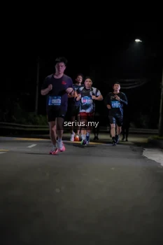 Runner Photo 3652973
