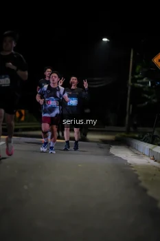 Runner Photo 3653004