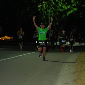 Runner Photo 3653135