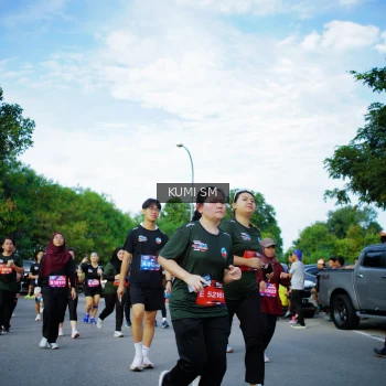 Runner Photo 3653202