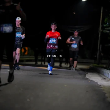 Runner Photo 3653313