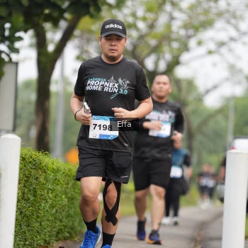 Runner Photo 3653314