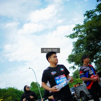 Runner Photo 3653337